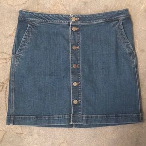 Denim skirt